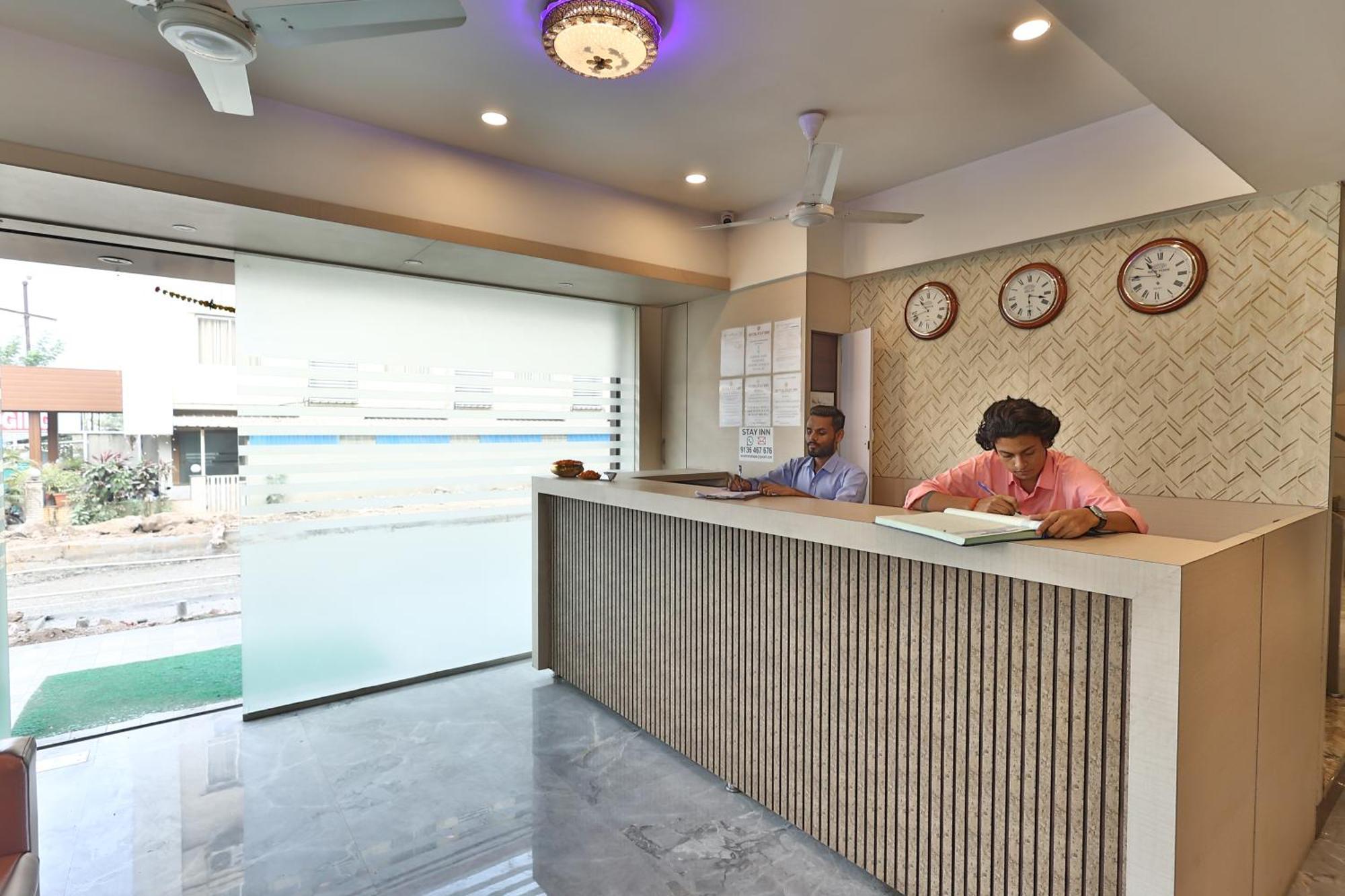 Hotel Stay Inn Navi Mumbai Exterior foto